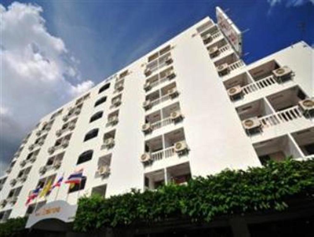 Nice Palace Hotel Бангкок Экстерьер фото